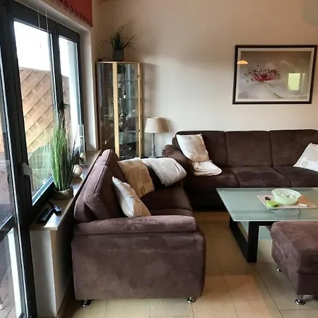 E13 Mit Garten, Terrasse Und Deichblick Casa de Férias