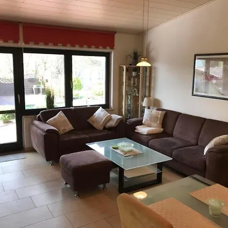 E13 Mit Garten, Terrasse Und Deichblick Casa de Férias *